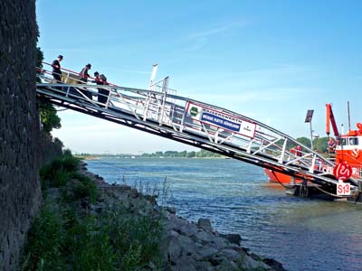 Raymund Hinkel, Suitbertus, Swidbert, Kaiserswerth, Kai, Missionale, Feuerwehrschiff