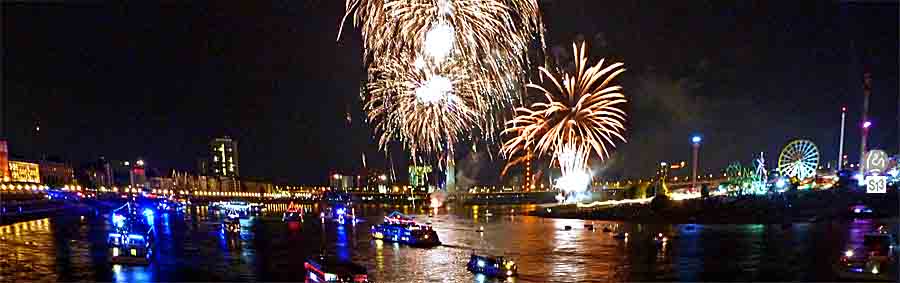 Größte Kirmes am Rhein, Feuerwerk, Düsseldorf, Raymund Hinkel