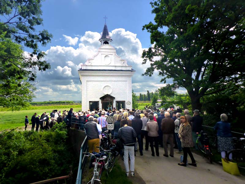 Hubertus, hl Hubertus, Hubertuskapelle Angermund, Suitbertus, Raymund Hinkel